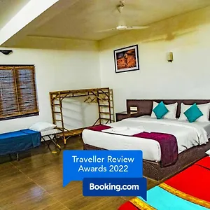  Hotel Fabescape Edens Resort India